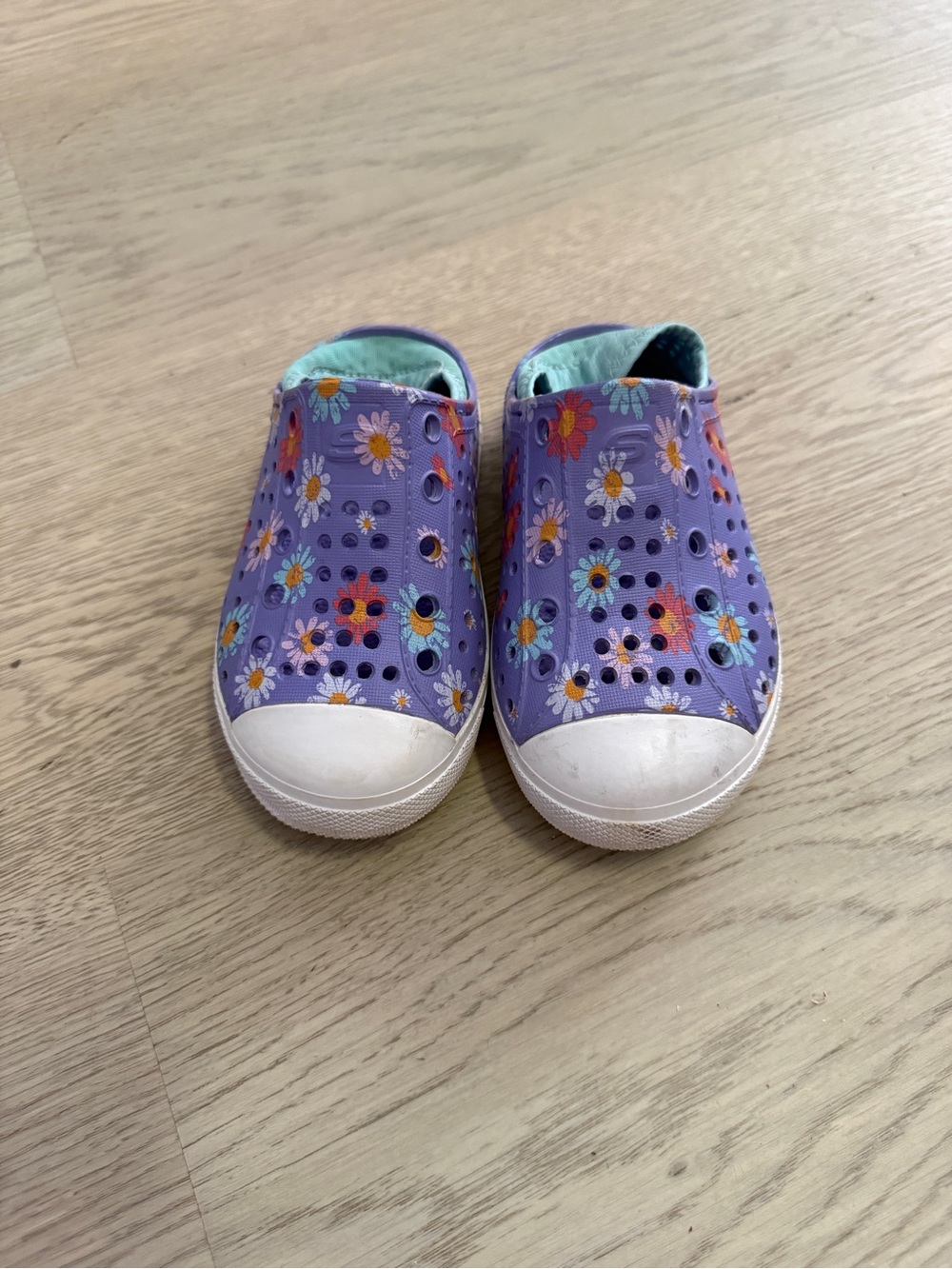Native Kids Purple Floral Slip-On Shoes